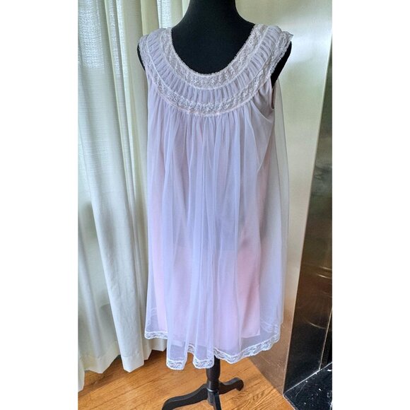 Vintage 1960s chiffon babydoll, pastel pink, nightgown, lace yoke, sleeveless - Picture 6 of 9
